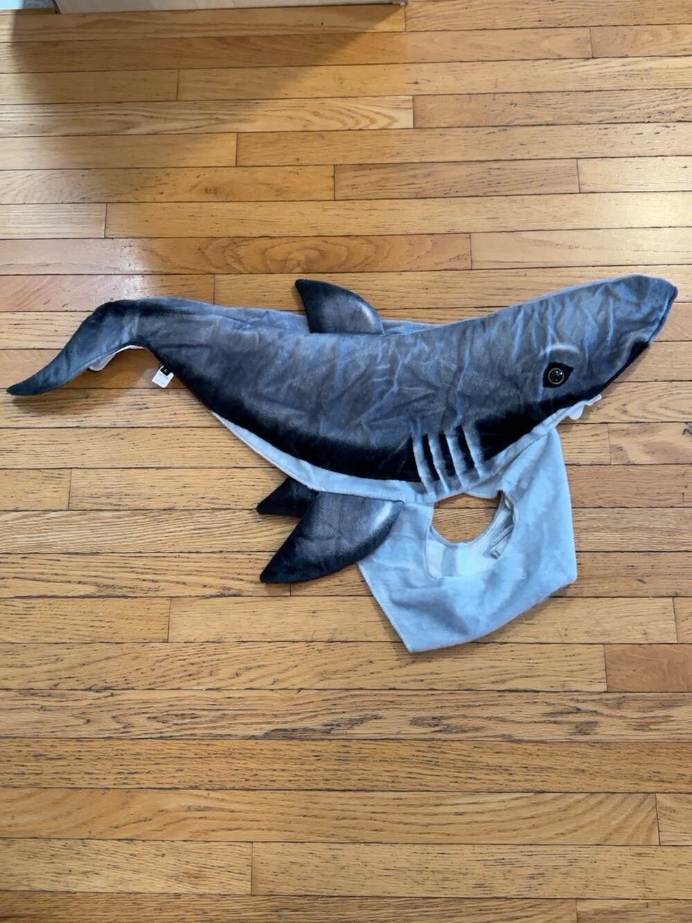 Earthbound Shark Dog Halloween Costume Large L Plush Great White Pet Costume